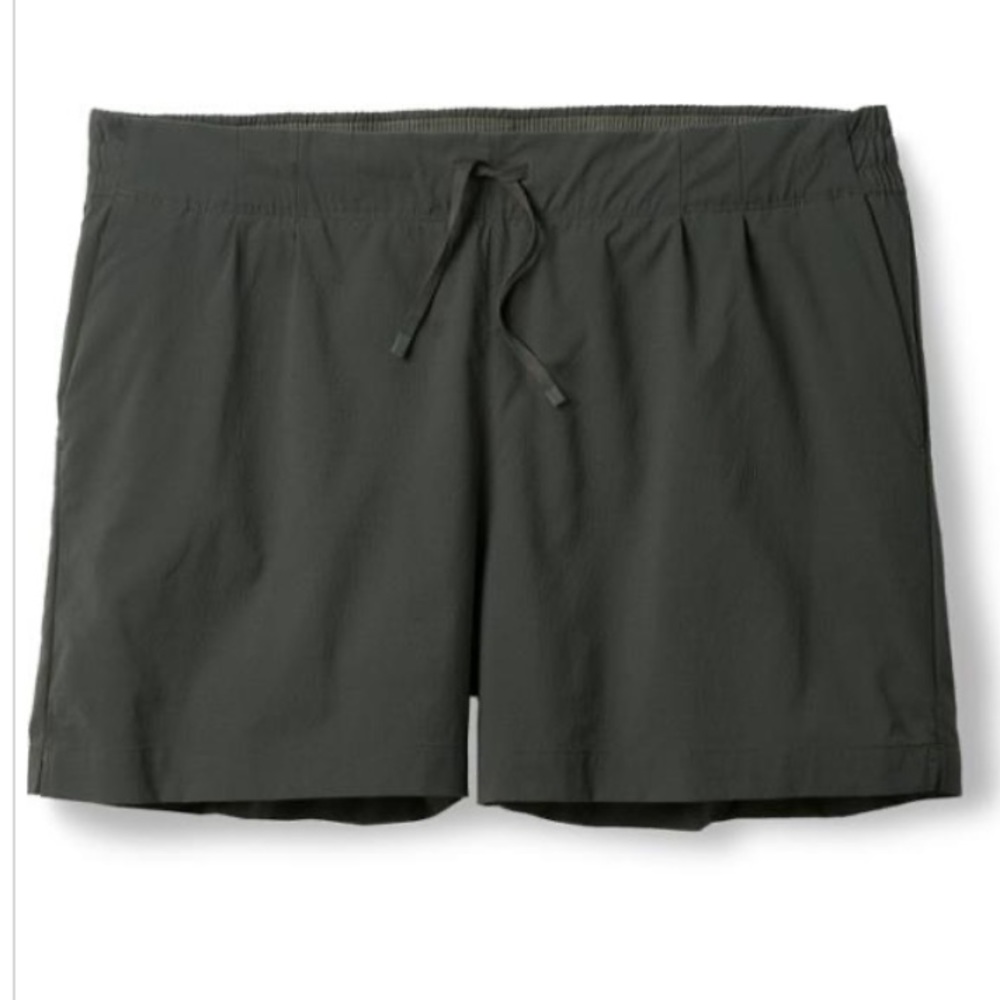 REI Beyonder shorts 3X